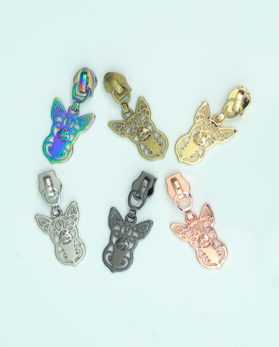 5 Dog Zipper Pulls (Design 5 Chihuahua) Sew Sweetness